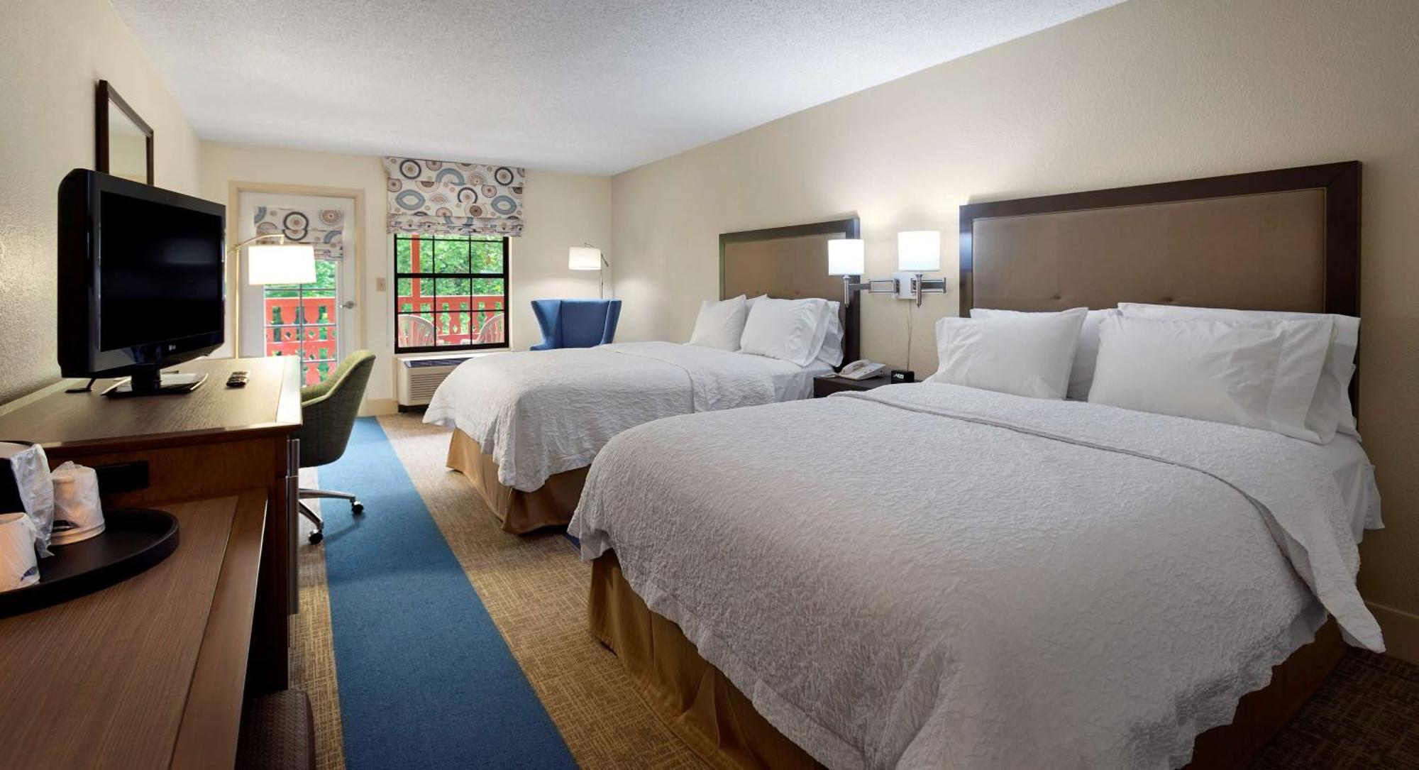 Hampton Inn Helen Exteriör bild