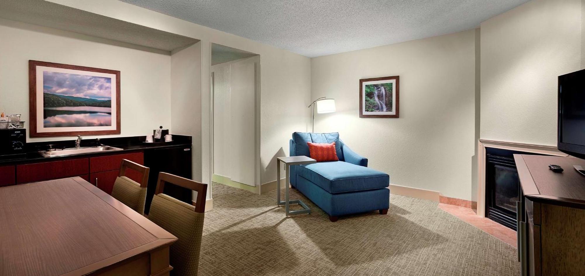 Hampton Inn Helen Exteriör bild