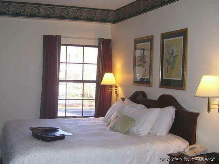 Hampton Inn Helen Exteriör bild
